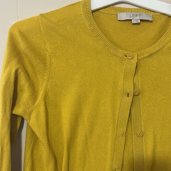 Cardigan - Picture 2 of 2